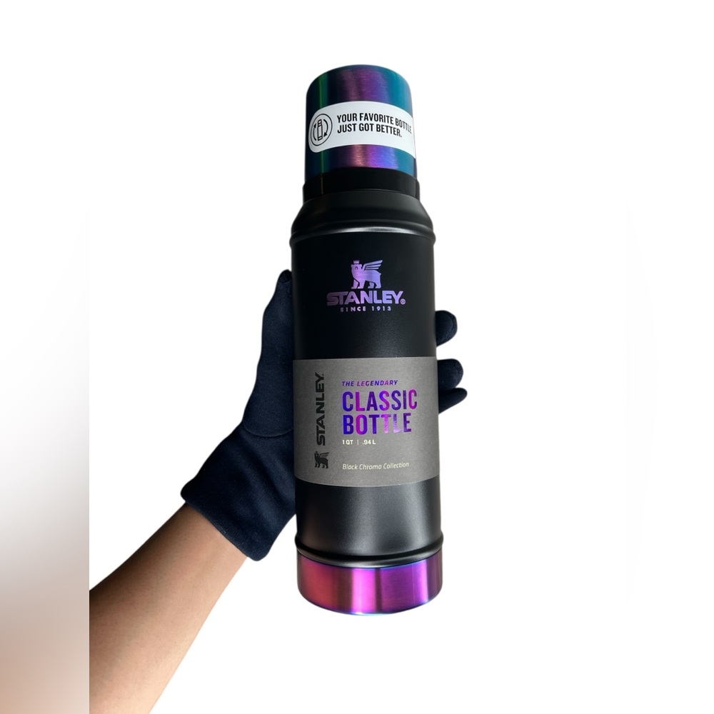 Limited edition Stanley Black Chroma Classic Legendary Bottle Thermos